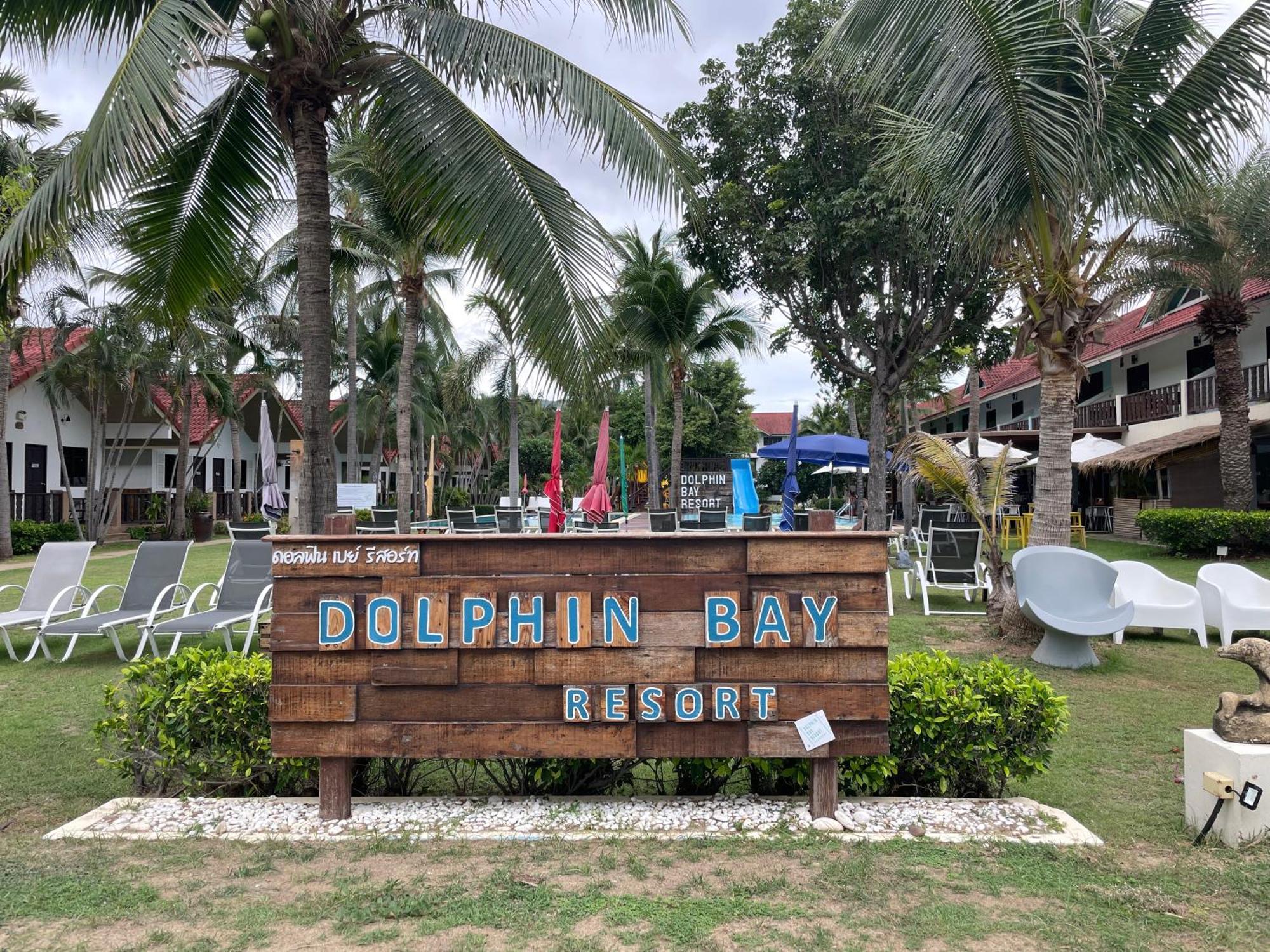 Dolphin Bay Beach Resort Sam Roi Yot Exterior photo