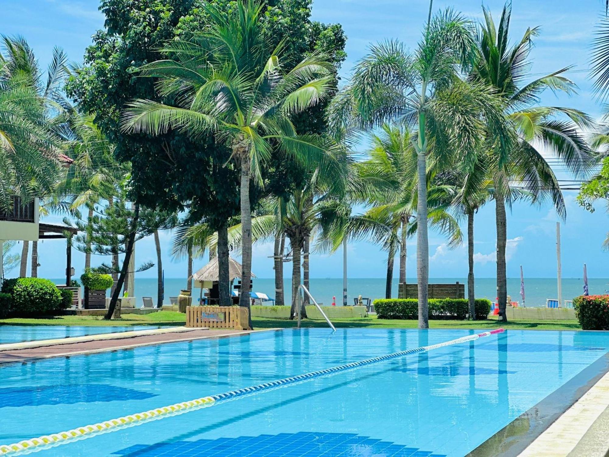 Dolphin Bay Beach Resort Sam Roi Yot Exterior photo