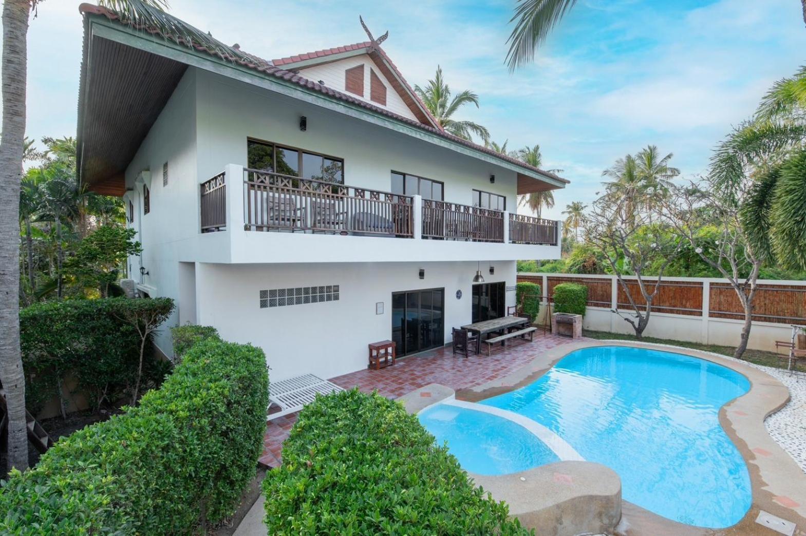 Dolphin Bay Beach Resort Sam Roi Yot Exterior photo